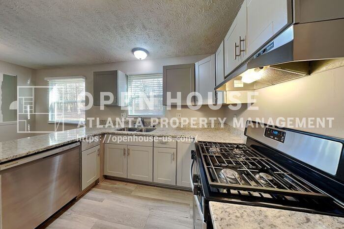 455 Sheringham Ct - Photo 7 of 20