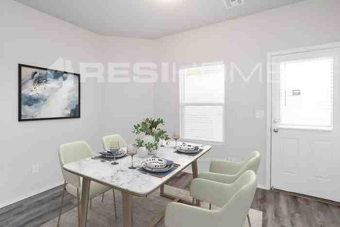 11905 Jude Way - Photo 3 of 17