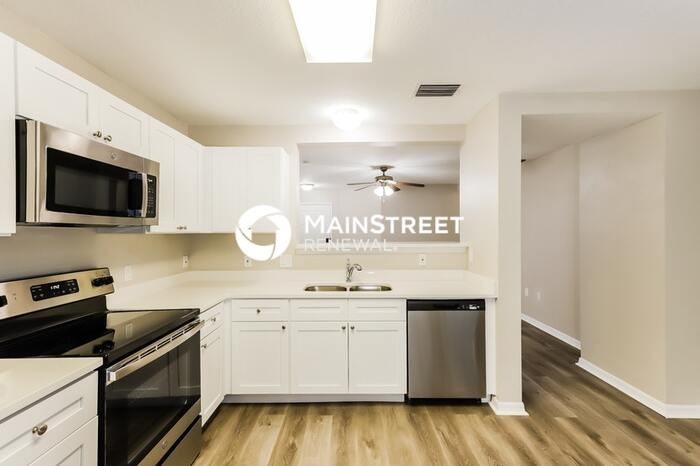 11815 Prickly Pear Way - Photo 6 of 16