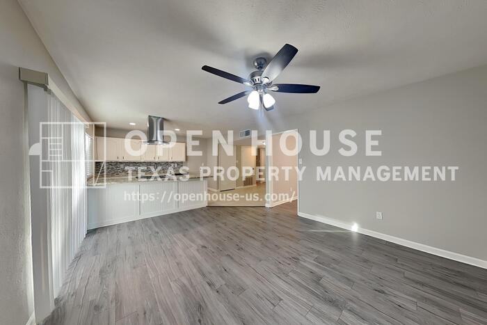 5701 Terry St - Photo 6 of 22