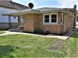 featured image of 9310 S Spaulding Ave