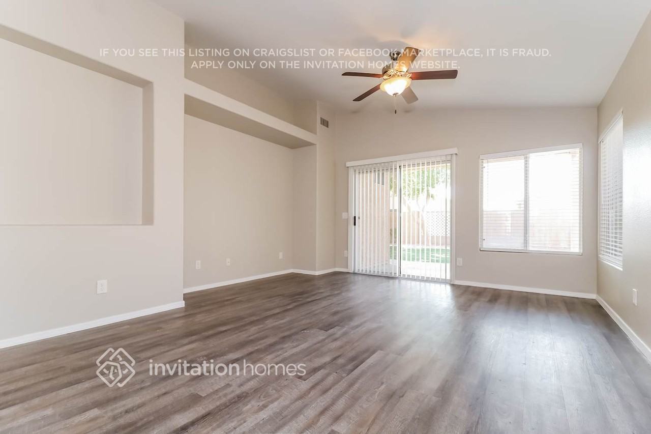 9327 W Gold Dust Ave - Photo 3 of 15