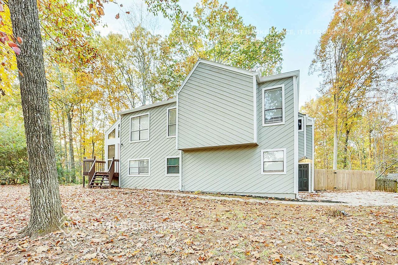 2230 Rolland St - Photo 2 of 25