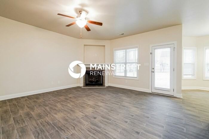 140 Telesto Cir - Photo 6 of 17