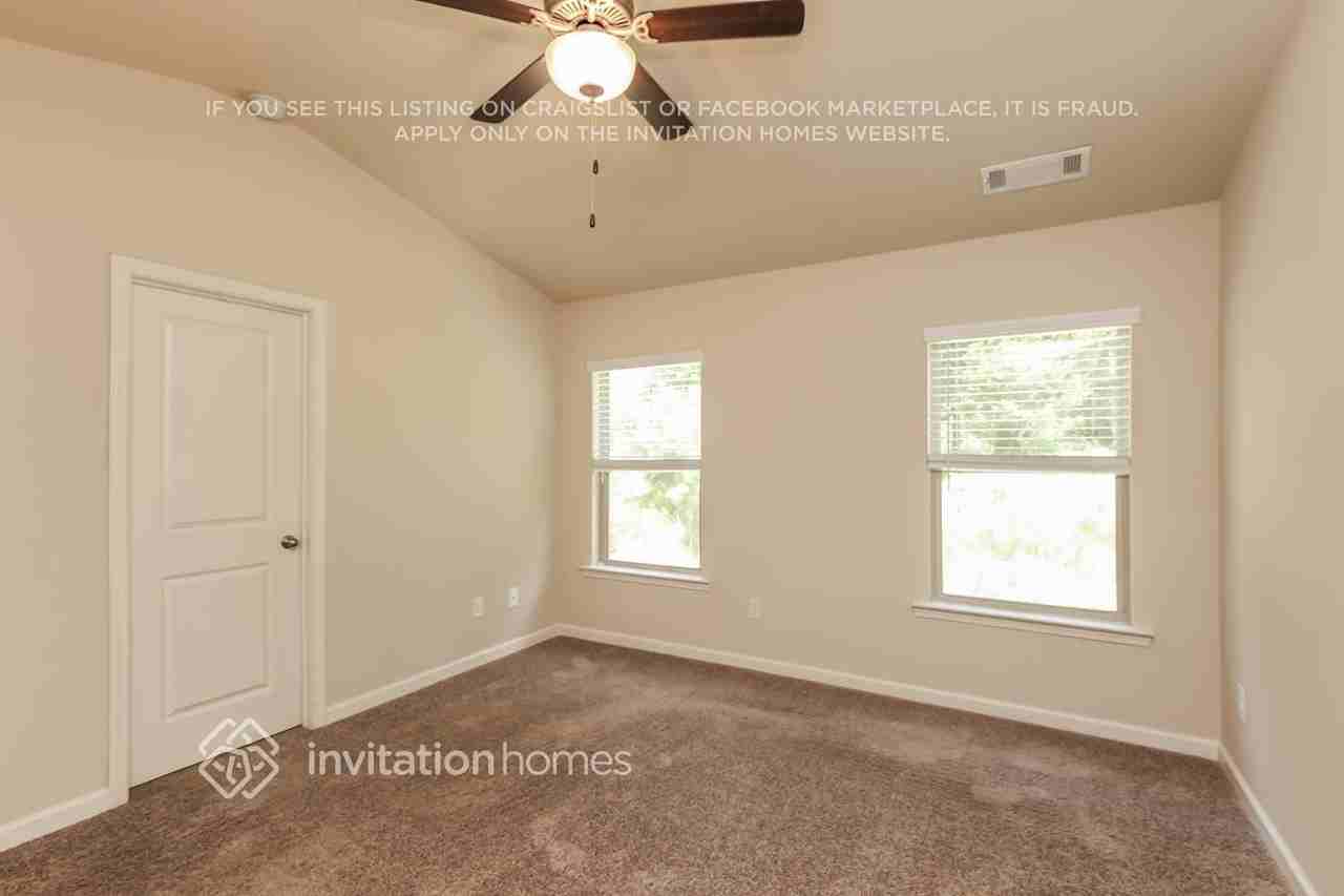 228 Highland Pointe Cir E - Photo 7 of 16