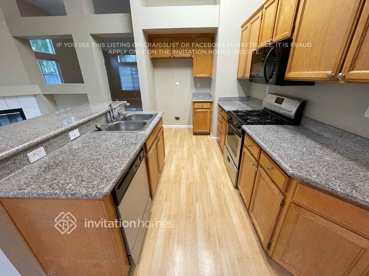 5000 Mesa Ridge Dr - Photo 4 of 14