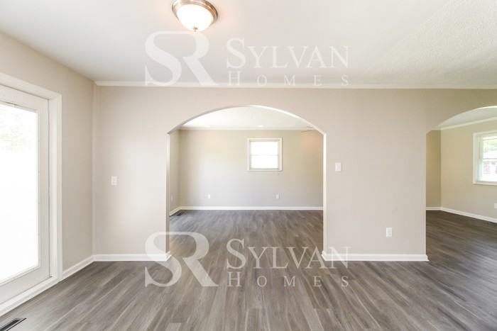 3412 Rainey Rd - Photo 7 of 16