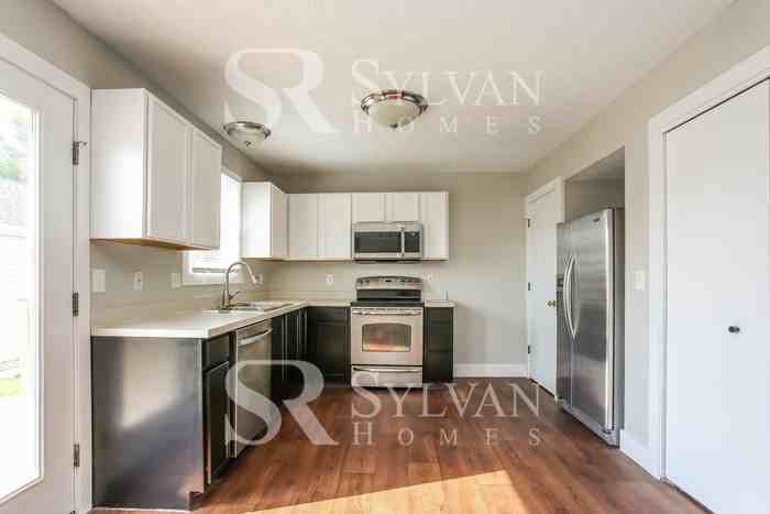 4015 Graves Dr - Photo 7 of 16