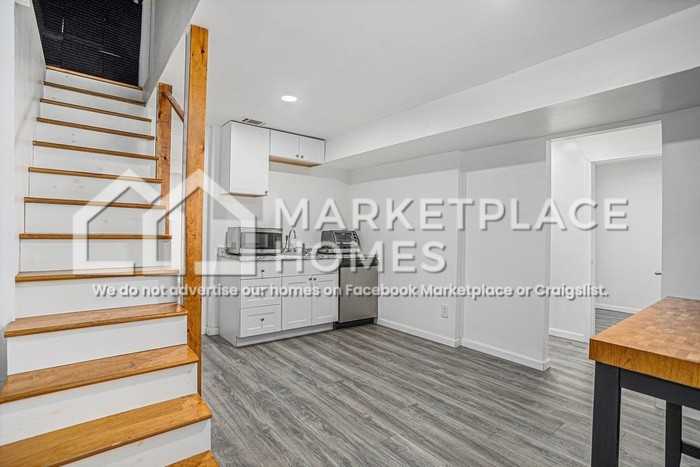 23 Bisbee Ave Se #B - Photo 4 of 15