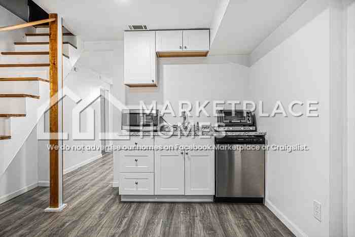 23 Bisbee Ave Se #B - Photo 6 of 15