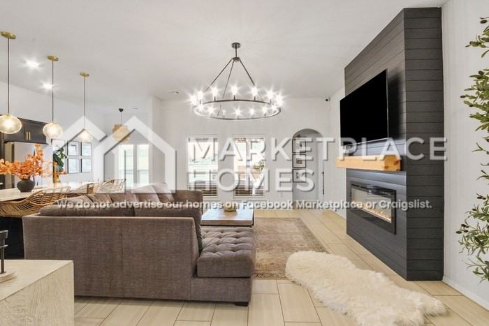 13468 North 59th Pl - Photo 7 of 39