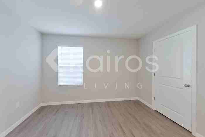 8696 Sw 44th Ct - Photo 7 of 27