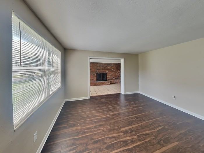 6158 Verdes Rd - Photo 6 of 21