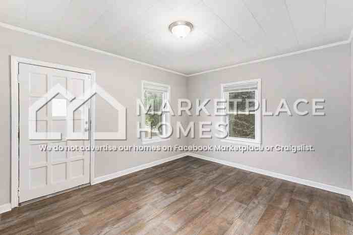 14003 Hendricks Ave - Photo 3 of 23