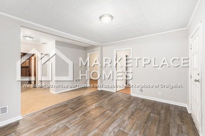 14003 Hendricks Ave - Photo 4 of 23