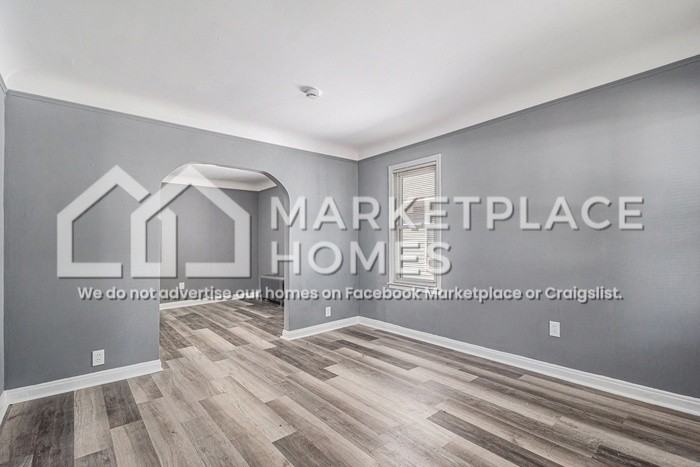 8062 Cadillac Ave - Photo 4 of 22