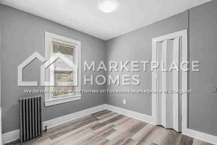 8062 Cadillac Ave - Photo 6 of 22