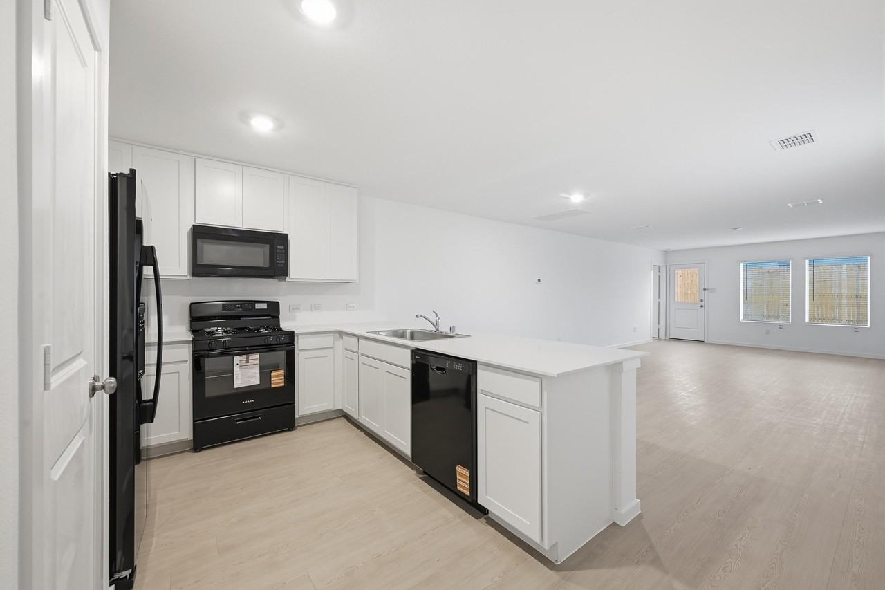 1037 Rain Tree Rd #1 - Photo 6 of 21