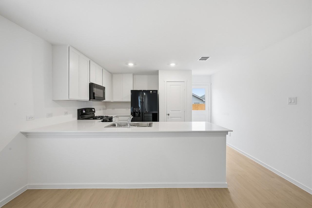 1034 Rain Tree Rd #1 - Photo 5 of 21