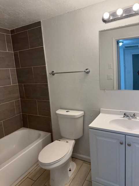 2131 S 4th Ave #2 - Photo 6 of 14