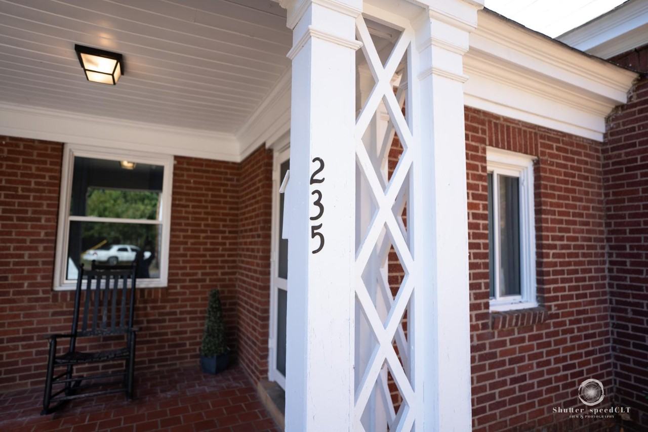 235 BREVARD - Photo 3 of 5