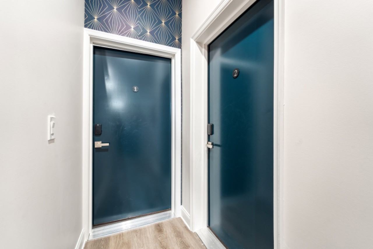 2341 N College Ave - Photo 5 of 30