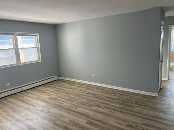 1034 E Division St #A - Photo 2 of 7