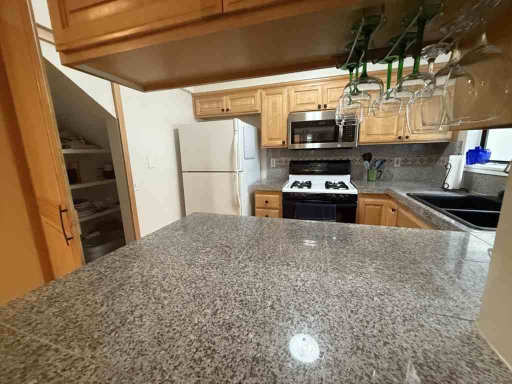 19 Mission Plaza Dr #NA - Photo 7 of 16