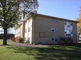 featured image of 392 Executive Dr #201