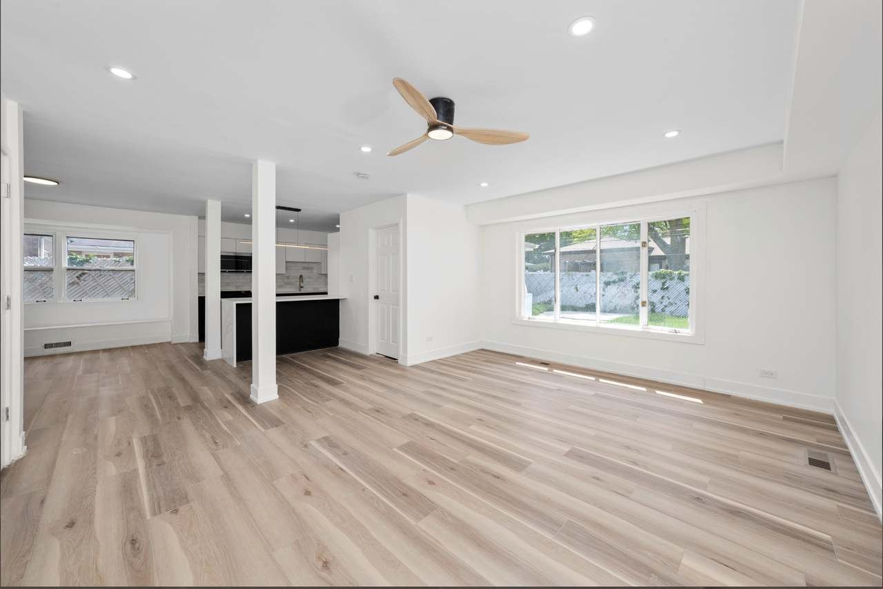 16030 University Ave #NA - Photo 3 of 17