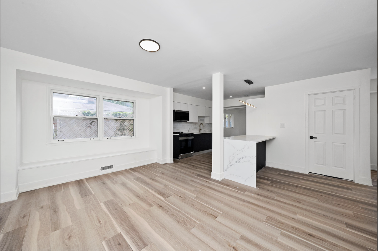 16030 University Ave #NA - Photo 5 of 17