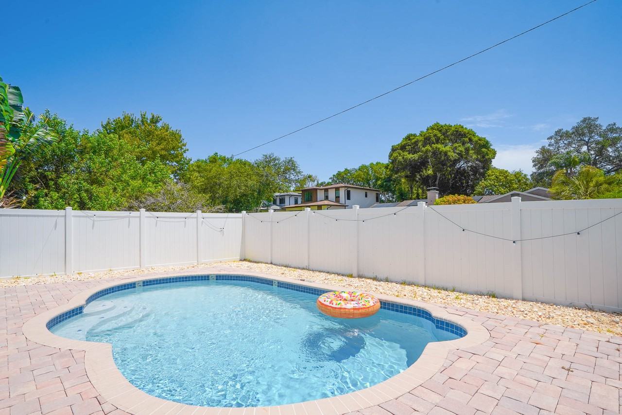 1826 58th St S #NA - Photo 7 of 50