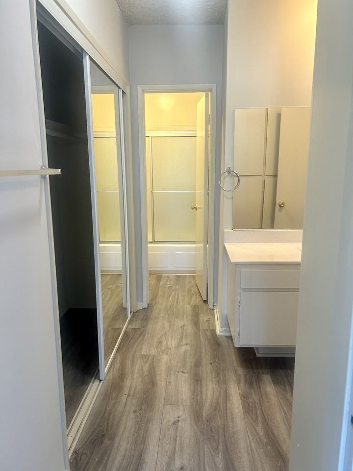 11840 Chandler Blvd #214 - Photo 2 of 16