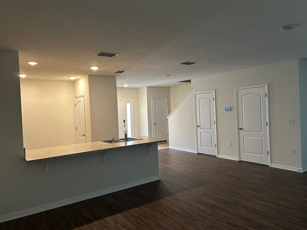 1631 Primo Ct - Photo 4 of 15