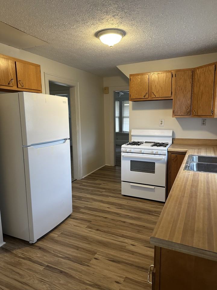 134 Norwood St #NA - Photo 4 of 24