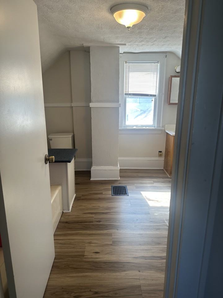 134 Norwood St #NA - Photo 5 of 24