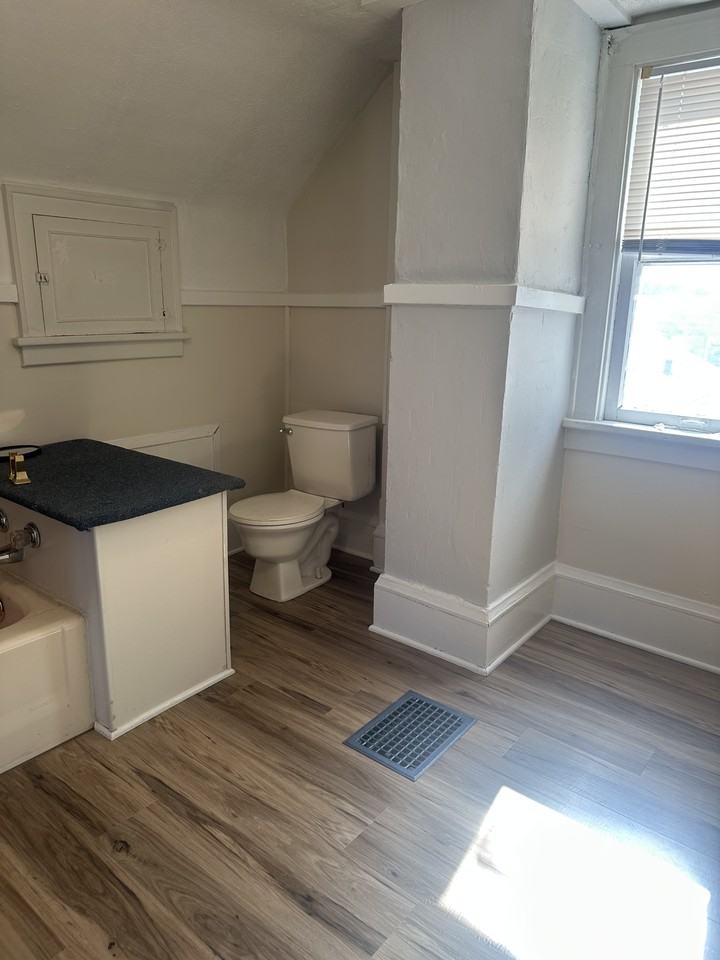 134 Norwood St #NA - Photo 6 of 24