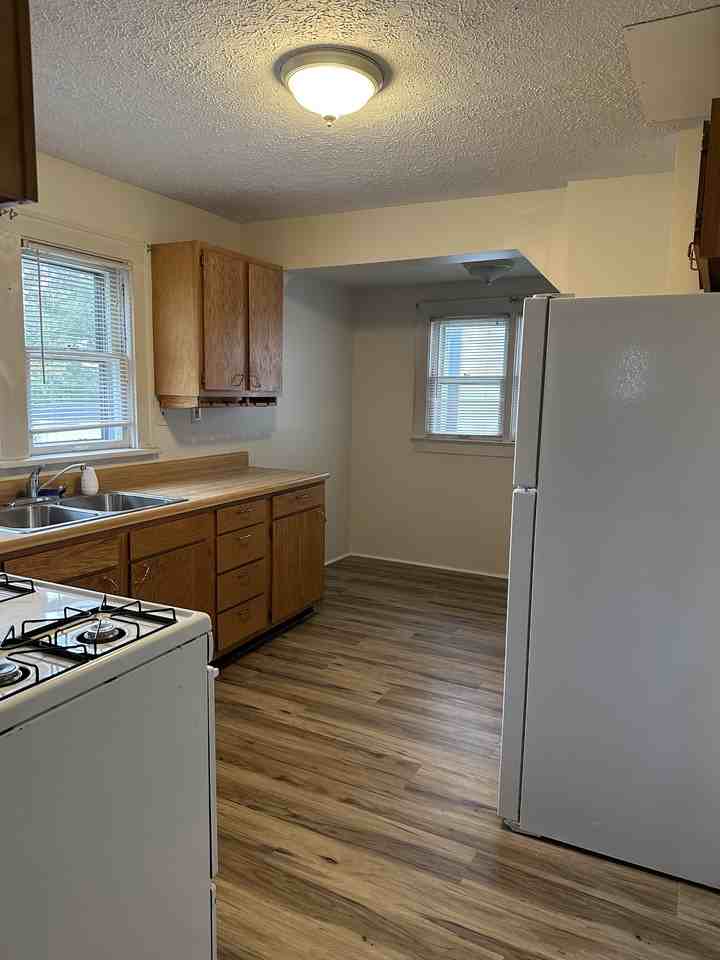 134 Norwood St #NA - Photo 7 of 24