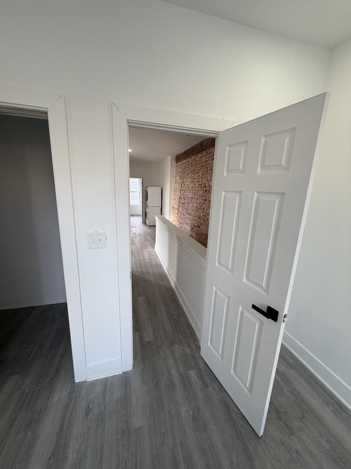 1208 N Wilton St #2 - Photo 7 of 8