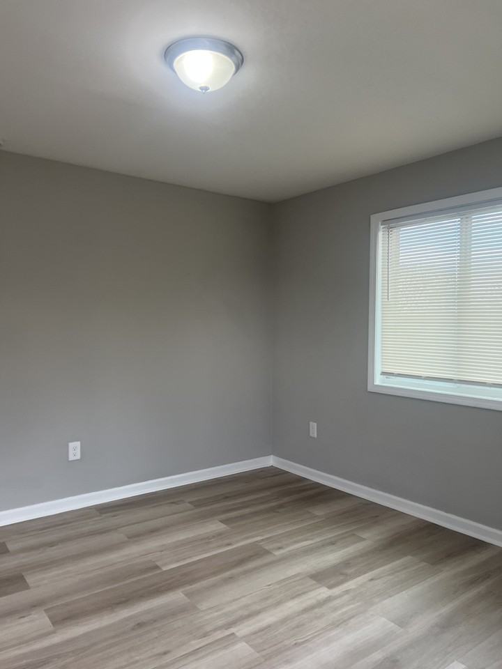 305 W Oak St #C - Photo 6 of 14