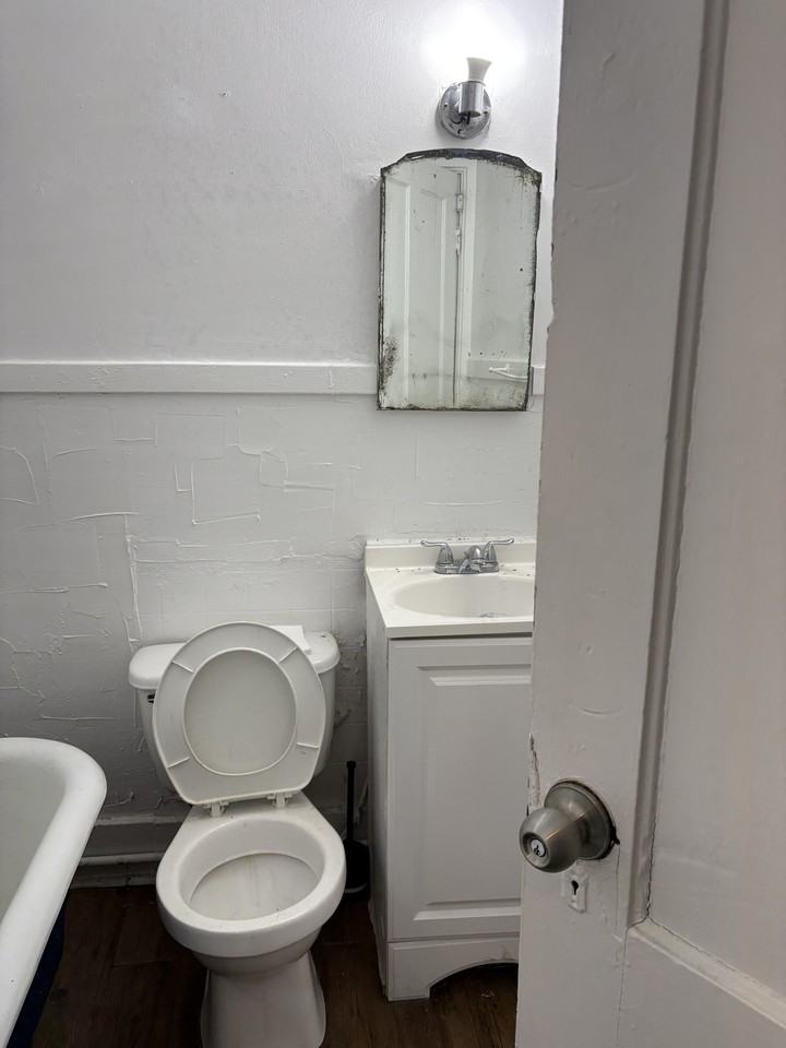 3 Dewitt StreetUnit 1 #1 - Photo 6 of 7