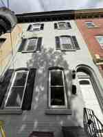 featured image of 715 W 8th St #1