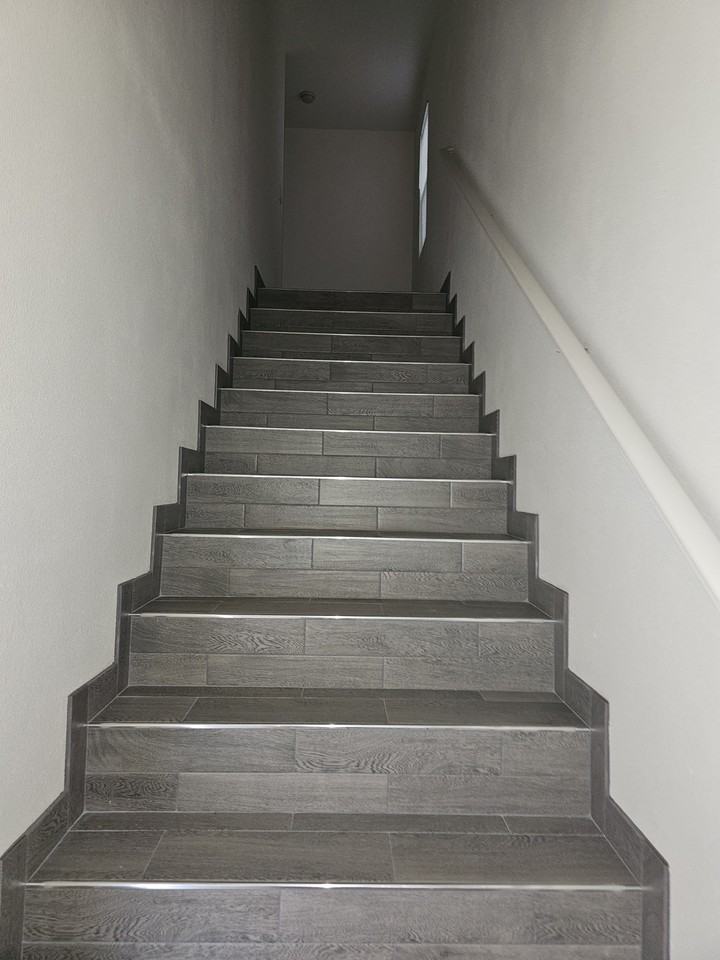 744 S Roche St #1-2 - Photo 6 of 10