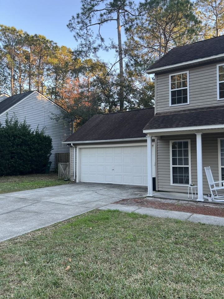 102 Elliott Way #NA - Photo 2 of 13