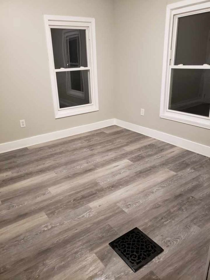 31 Fairfield St #2 - Photo 4 of 9