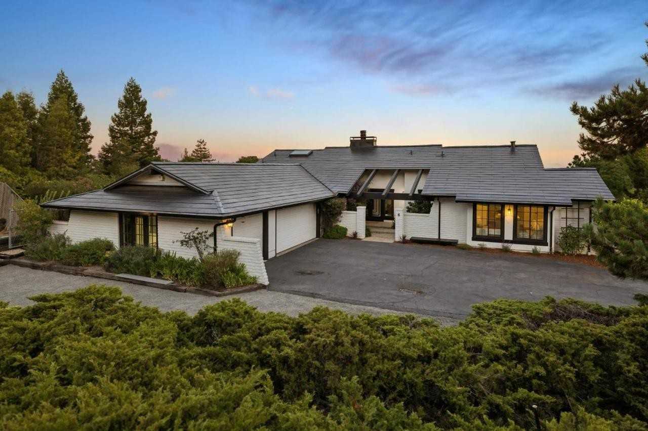 6 Friars Ln - Photo 4 of 11