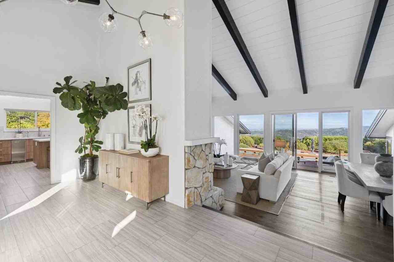 6 Friars Ln - Photo 6 of 11