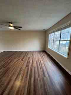 1718 Murray Creek Dr #NA - Photo 3 of 22