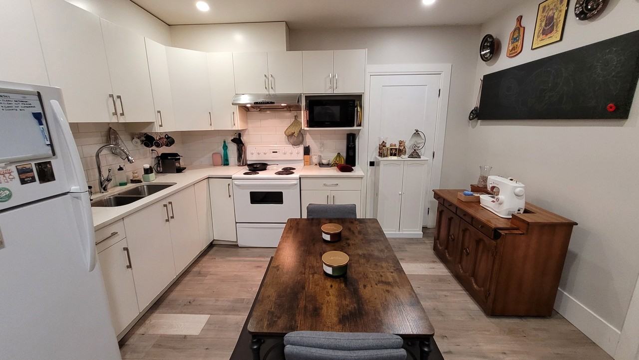 14487 Chartwell Drive ##2 - Photo 2 of 27