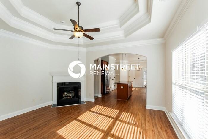 133 Sharpe St - Photo 4 of 18